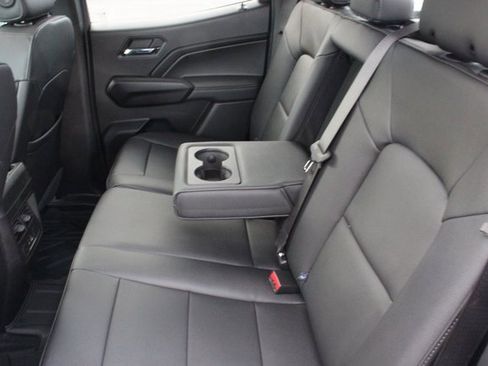 New 2026 GMC Canyon Elevation w/ Convenience Package image 21