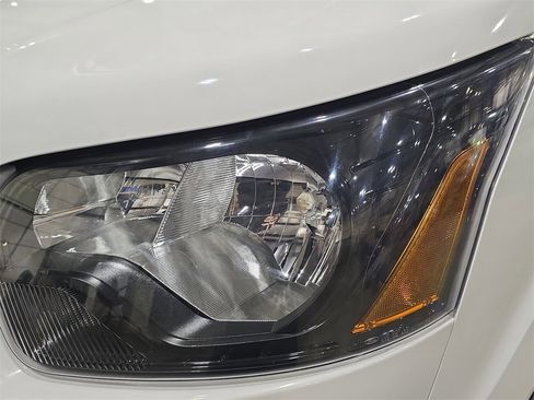 Used 2024 Ford Transit 250 Low Roof w/ Exterior Upgrade Package image 30