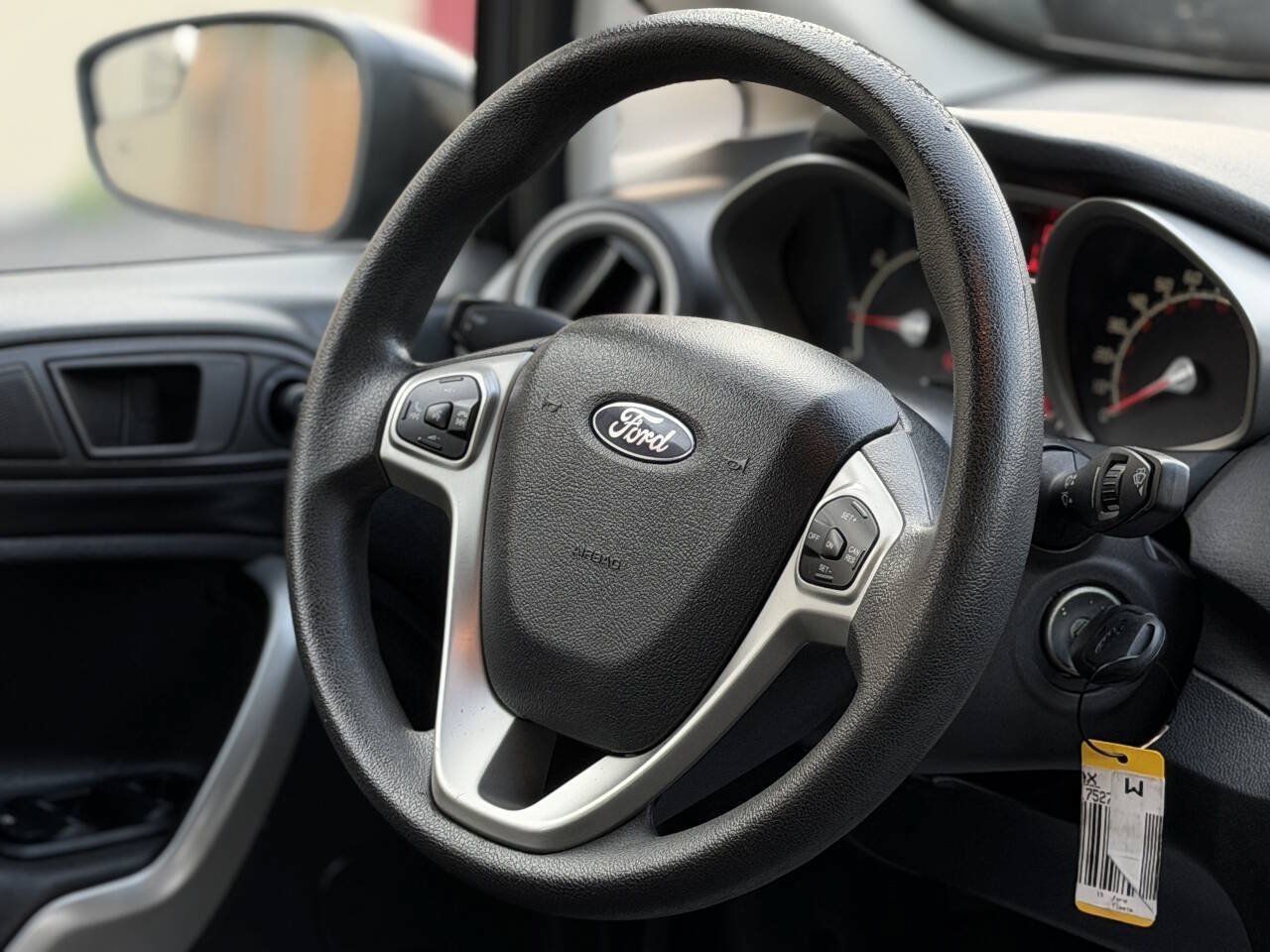 Used 2013 Ford Fiesta SE FWD image 16