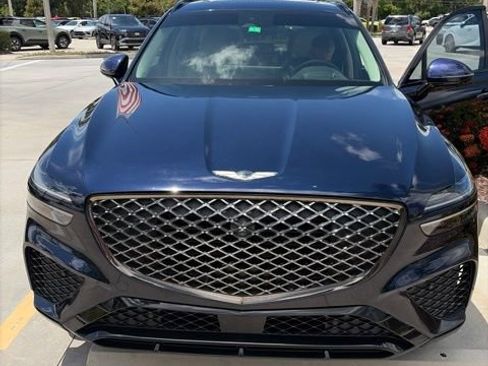 Used 2022 Genesis GV70 3.5T Sport w/ Sport Prestige Package AWD/4WD image 2