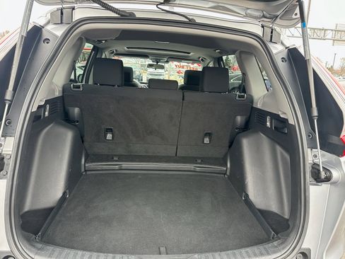 Used 2018 Honda CR-V EX image 5