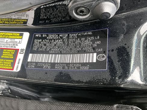 Used 2024 Lexus ES 300h w/ Premium Package image 37