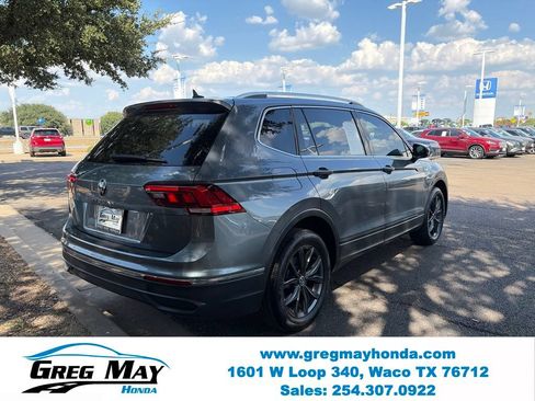 Used 2023 Volkswagen Tiguan SE FWD image 8