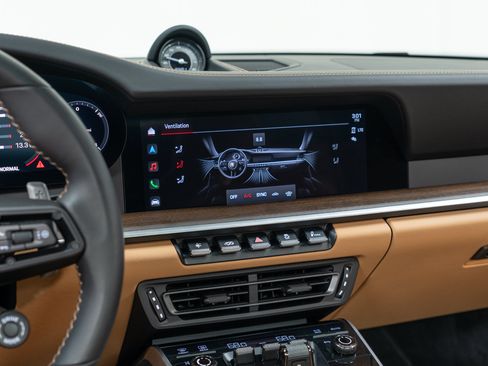 Certified 2024 Porsche 911 Turbo S AWD/4WD image 30
