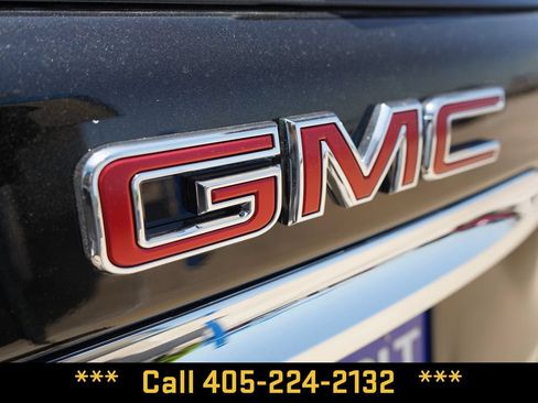 Used 2024 GMC Terrain SLE FWD image 5