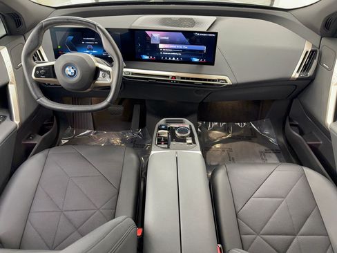 Certified 2024 BMW iX xDrive50 w/ Sport Package AWD/4WD image 17