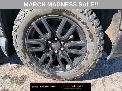 Used 2020 GMC Sierra 1500 Elevation w/ Elevation Value Package image 10