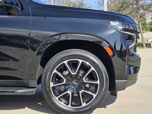 Used 2024 Chevrolet Tahoe RST w/ Luxury Package image 9
