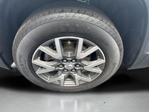 Used 2023 GMC Acadia SLE w/ Driver Convenience Package AWD/4WD image 9