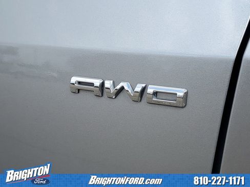 Used 2023 Ford Escape ST-Line Elite w/ Class II Trailer Tow Package image 6