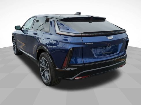 New 2025 Cadillac Lyriq Sport image 7