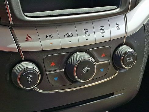 Used 2012 Dodge Journey American Value Package FWD image 12