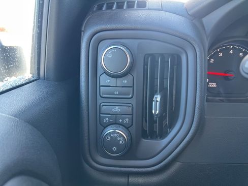 Used 2024 Chevrolet Silverado 2500 Custom w/ Custom Convenience Package image 13