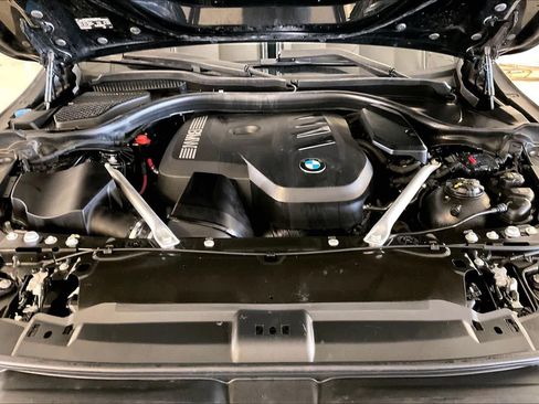 Used 2024 BMW 530i xDrive w/ Convenience Package AWD/4WD image 28