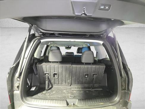 Used 2025 Hyundai Santa Fe SEL image 13