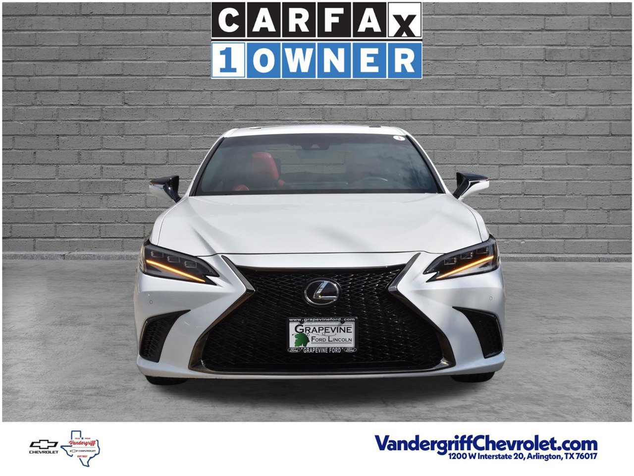 Used 2023 Lexus ES 350 F Sport w/ Accessory Package (Z2) FWD image 4
