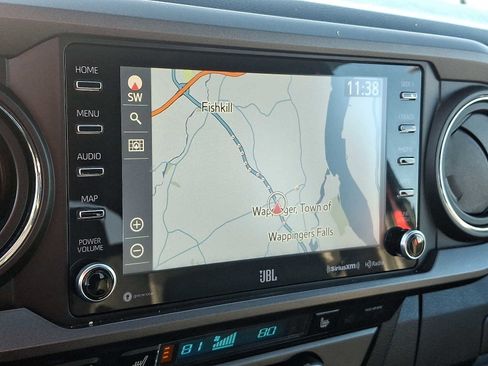 Certified 2021 Toyota Tacoma TRD Off-Road image 20