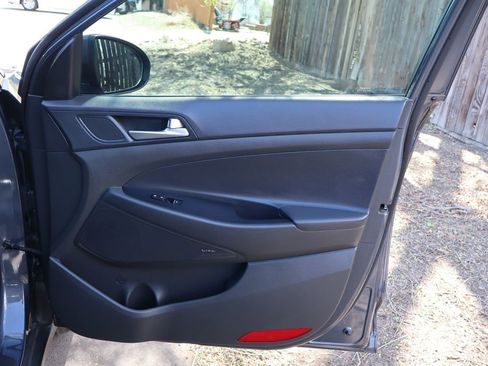 Used 2021 Hyundai Tucson Ultimate w/ Cargo Package image 26