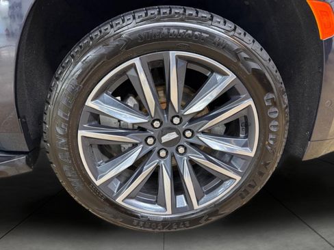 Certified 2022 Cadillac Escalade Sport AWD/4WD image 10