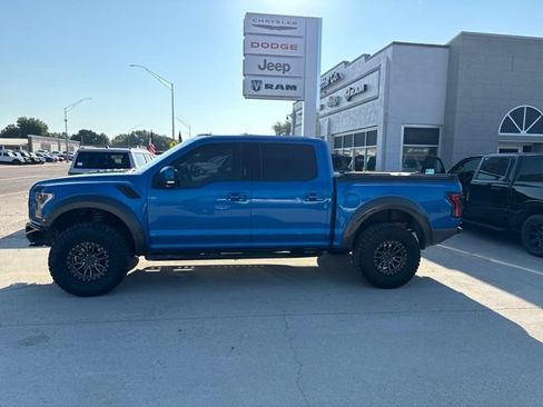 Used 2019 Ford F150 Raptor w/ Equipment Group 802A Luxury AWD/4WD image 1
