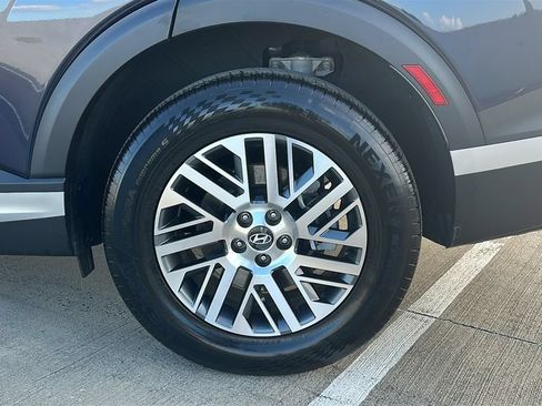 Used 2026 Hyundai Palisade SEL FWD image 18