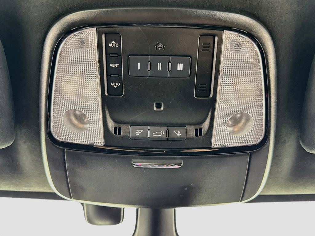 Used 2024 Dodge Durango SRT AWD/4WD image 26