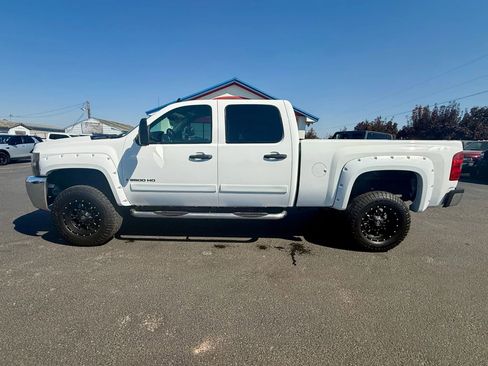 Used 2007 Chevrolet Silverado 2500 LT image 2