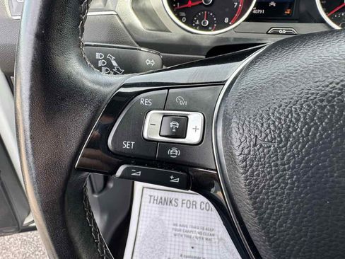 Used 2021 Volkswagen Tiguan SE R-Line image 14