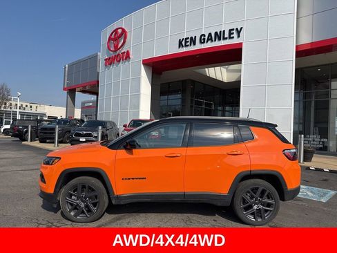 Used 2026 Jeep Compass Limited AWD/4WD image 3