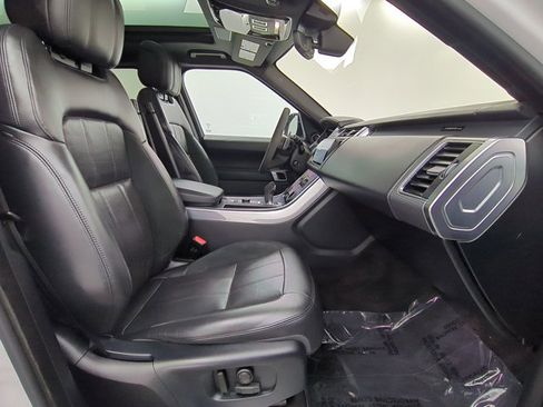 Used 2020 Land Rover Range Rover Sport HST AWD/4WD image 25