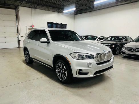 Used 2018 BMW X5 xDrive35i AWD/4WD image 4