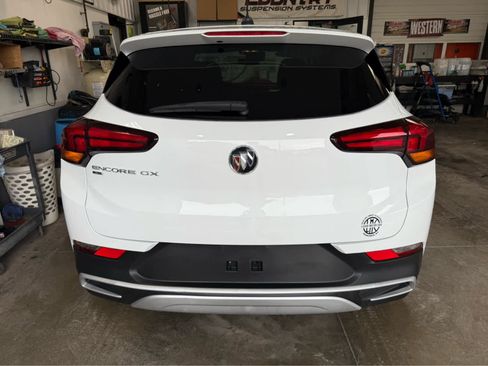 Used 2023 Buick Encore GX Preferred w/ Cold Weather Comfort Package AWD/4WD image 7