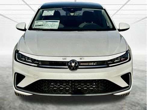 New 2026 Volkswagen Jetta SE FWD image 8