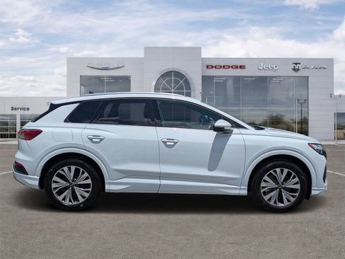Used 2025 Audi Q4 e-tron Premium RWD image 2