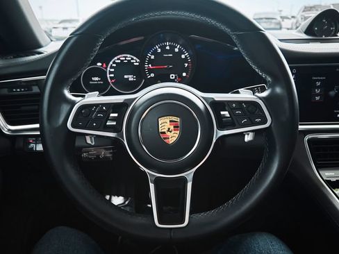 Used 2020 Porsche Panamera 4 AWD/4WD image 22
