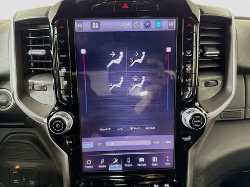 Used 2025 RAM 2500 Big Horn image 16