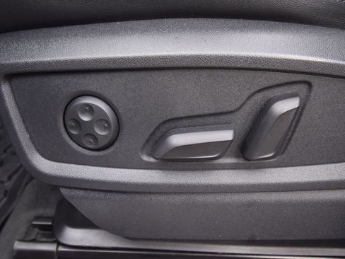 Used 2022 Audi SQ5 Premium Plus image 28