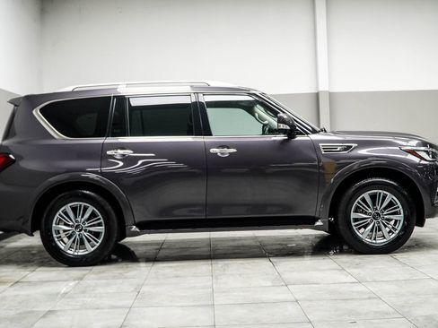 Used 2024 INFINITI QX80 Luxe image 6