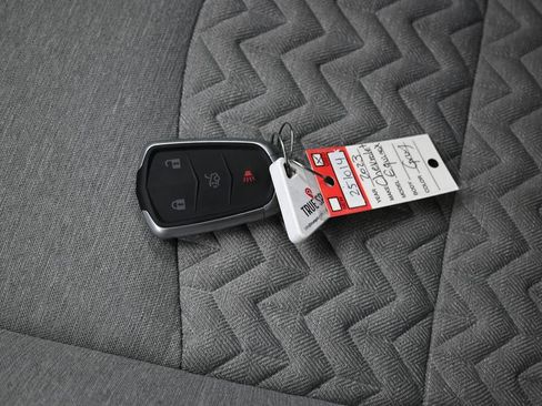 Used 2023 Chevrolet Equinox LT AWD/4WD image 27