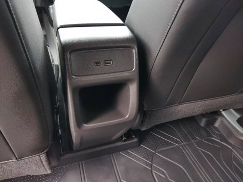 Used 2024 Chevrolet Trax LT w/ Driver Confidence Package FWD image 26