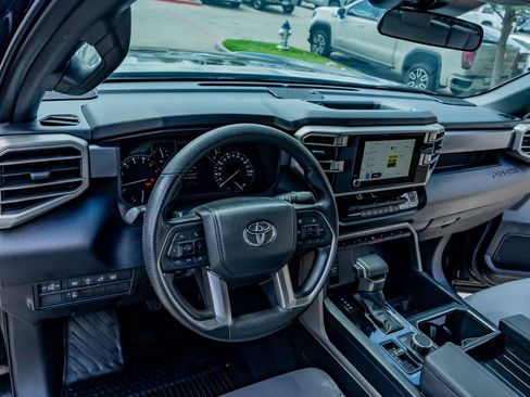 Used 2025 Toyota Tundra SR5 AWD/4WD image 16