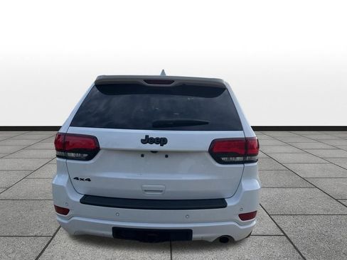 Used 2020 Jeep Grand Cherokee Altitude image 6