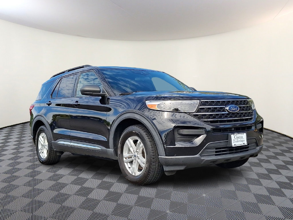 Certified 2020 Ford Explorer XLT AWD/4WD image 1