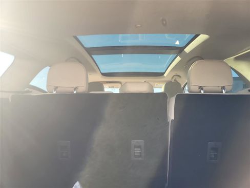 New 2026 Lincoln Corsair Premiere image 18