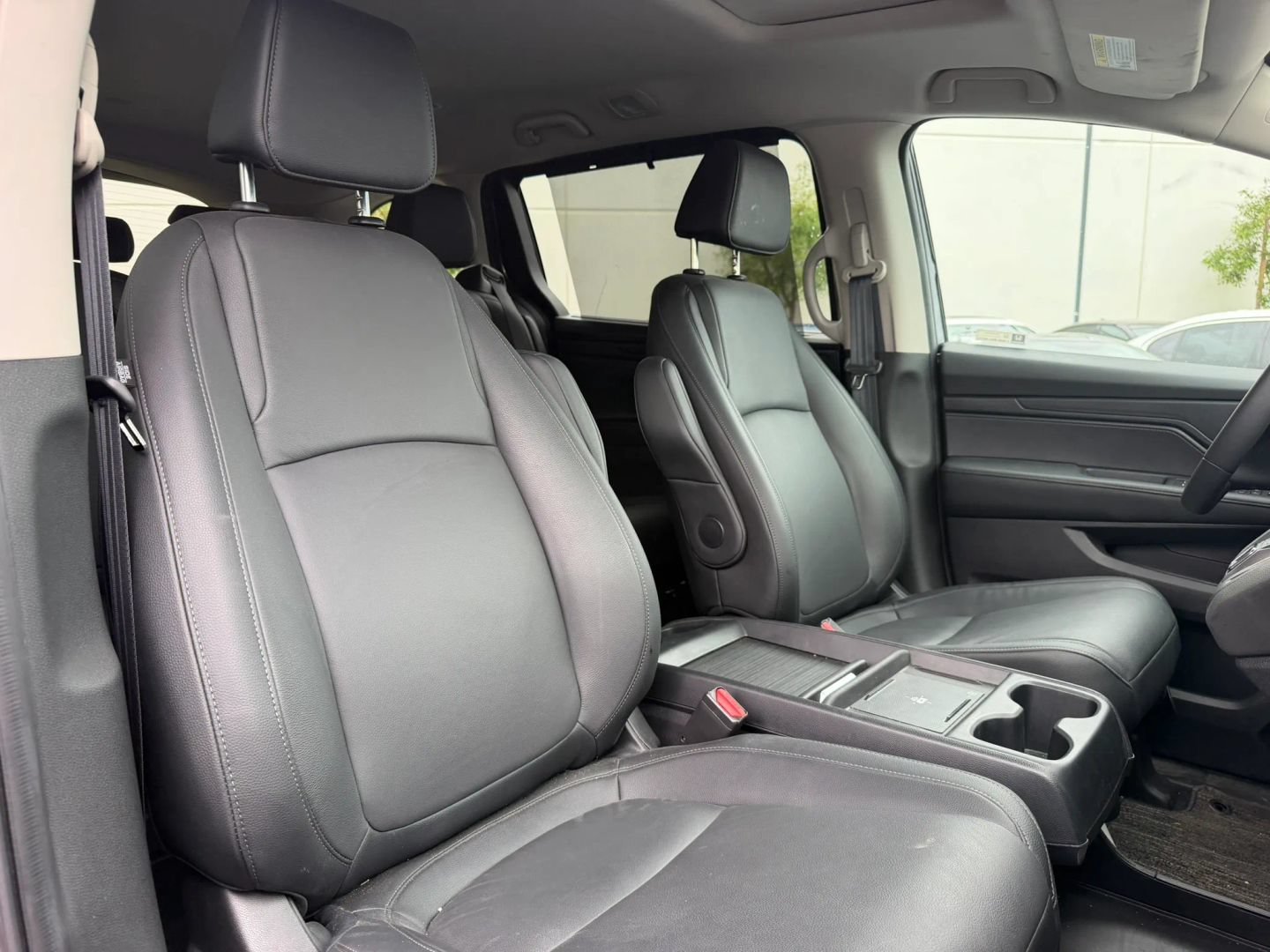 Used 2026 Honda Odyssey EX-L image 17