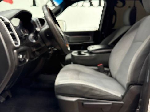 Used 2021 RAM 2500 Big Horn image 27