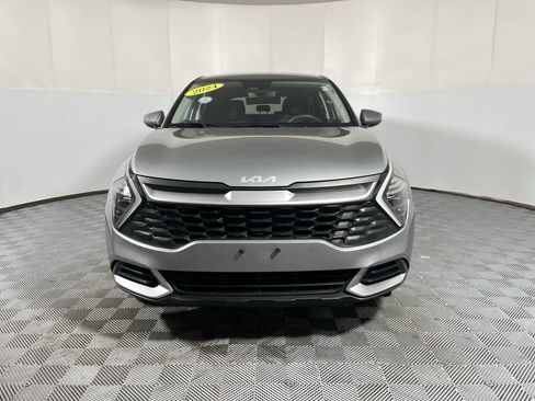 Used 2024 Kia Sportage LX image 3