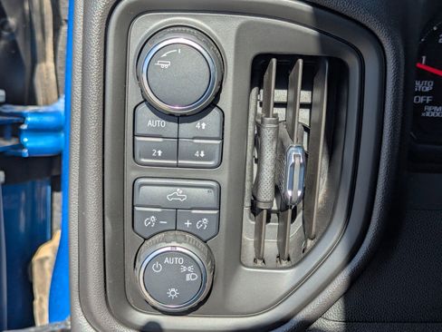 Certified 2024 Chevrolet Silverado 1500 Custom Trail Boss image 29