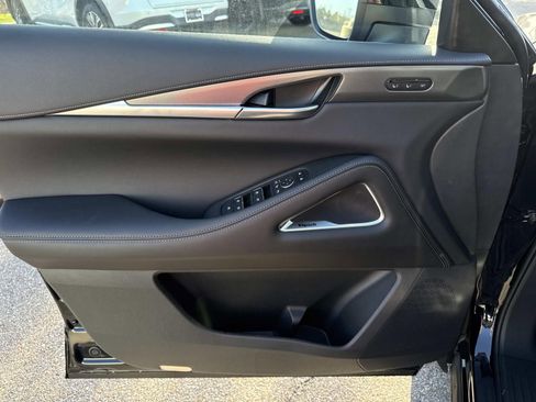 New 2026 INFINITI QX60 Luxe image 14