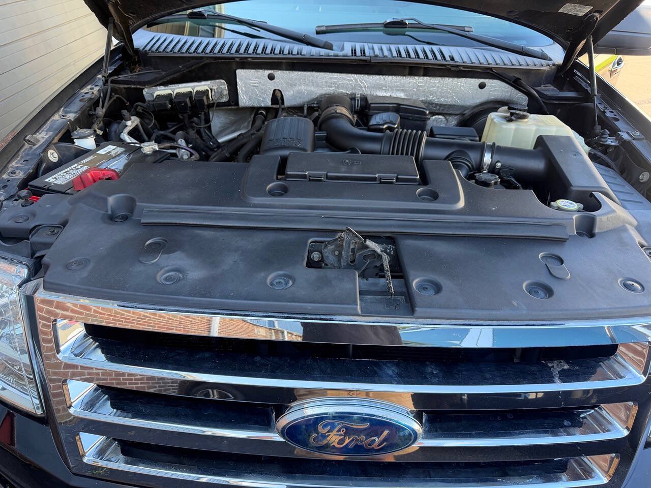 Used 2009 Ford Expedition XLT AWD/4WD image 33